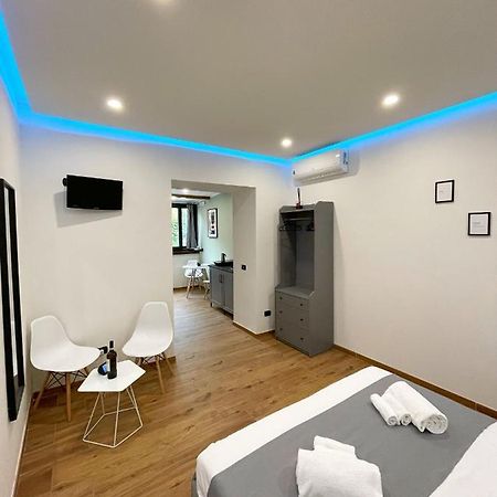 Pozzuoli B&B Exsofer Bagian luar foto