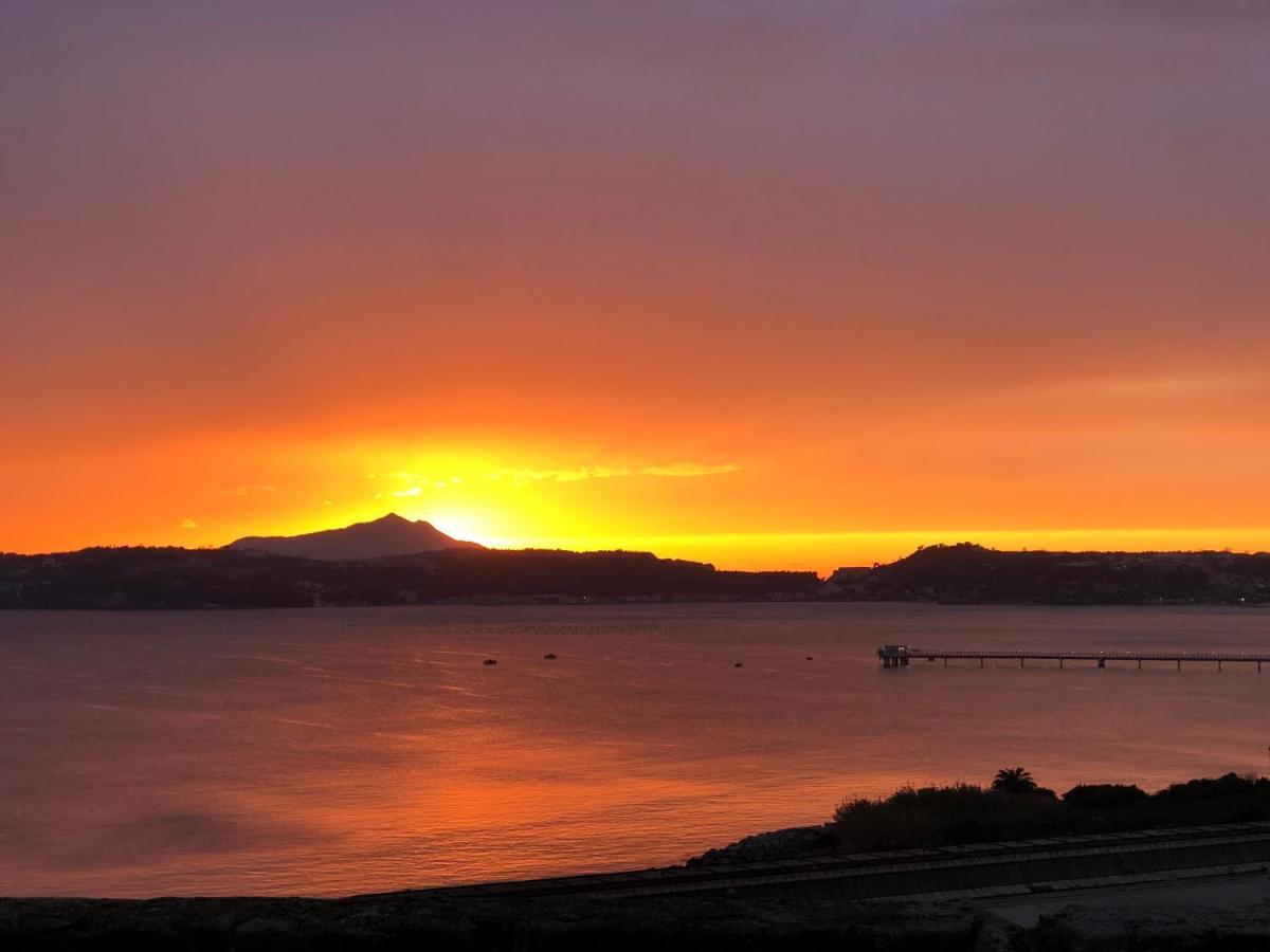 Pozzuoli B&B Exsofer Bagian luar foto